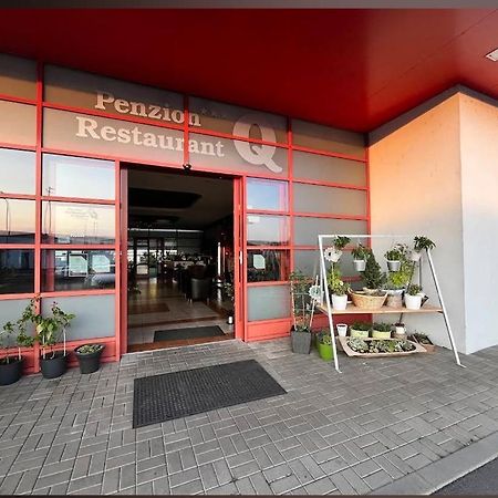 Penzion***Q Zvolen Esterno foto